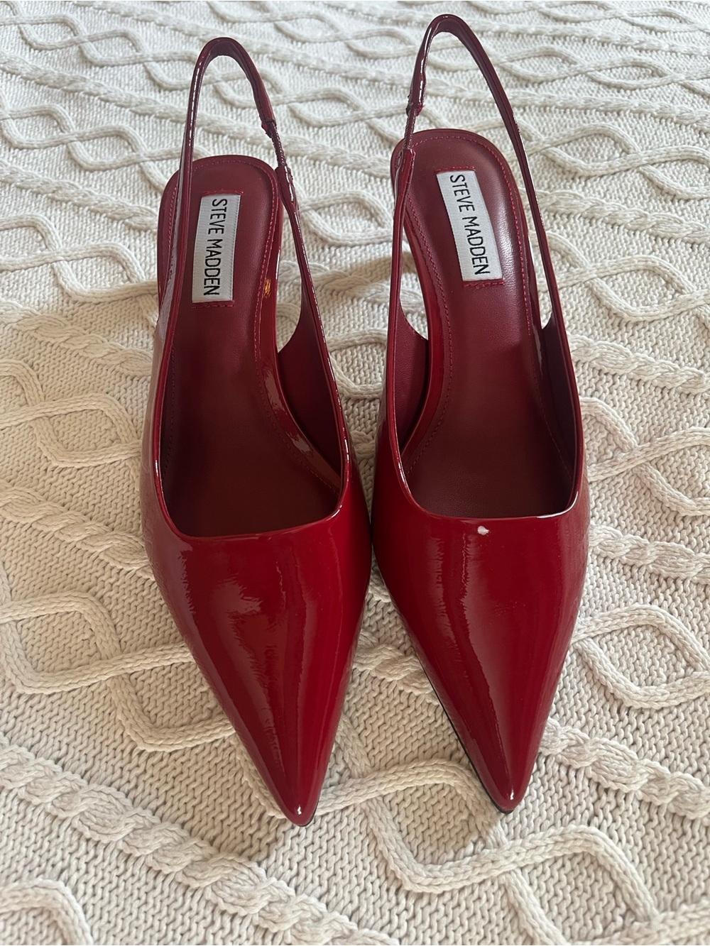 Steve Madden Alynna Red Patent Slingback Pointed Heels Various Sizes - Picture 13 of 14